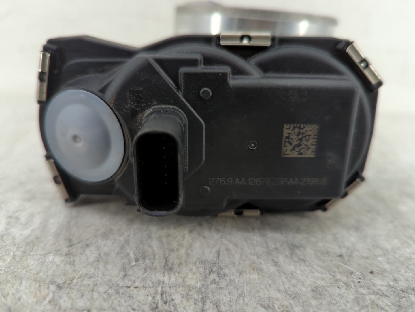2020-2022 Chevrolet Blazer Throttle Body P/N:12676296AA Fits Fits 2016 2017 2018 2019 2020 2021 2022 OEM Used Auto Parts - O
