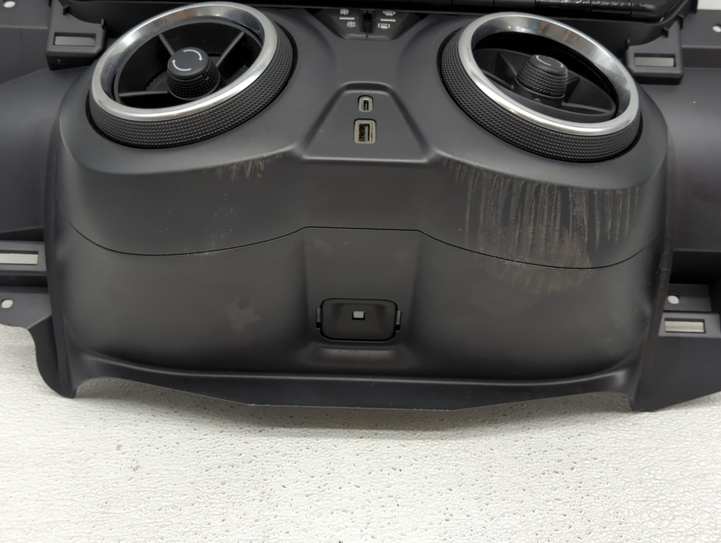2019-2022 Chevrolet Blazer Climate Control Module Temperature AC/Heater Replacement P/N:84563761 Fits Fits 2019 2020 2021 20