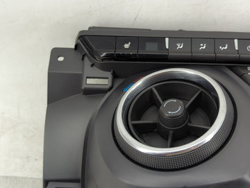 2019-2022 Chevrolet Blazer Climate Control Module Temperature AC/Heater Replacement P/N:84769061 Fits Fits 2019 2020 2021 2022 OEM Used Auto Parts