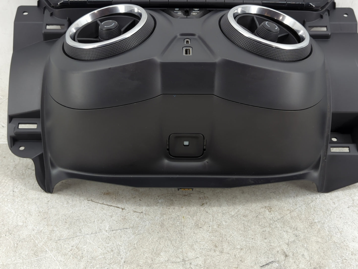 2019-2022 Chevrolet Blazer Climate Control Module Temperature AC/Heater Replacement P/N:84769061 Fits Fits 2019 2020 2021 20