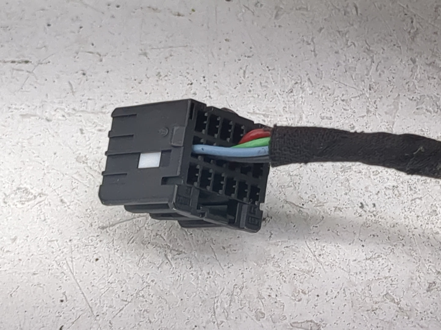 2019-2022 Chevrolet Blazer Driver Side View Mirror - Left Door Mirror OEM Used - Oemusedautoparts1.com