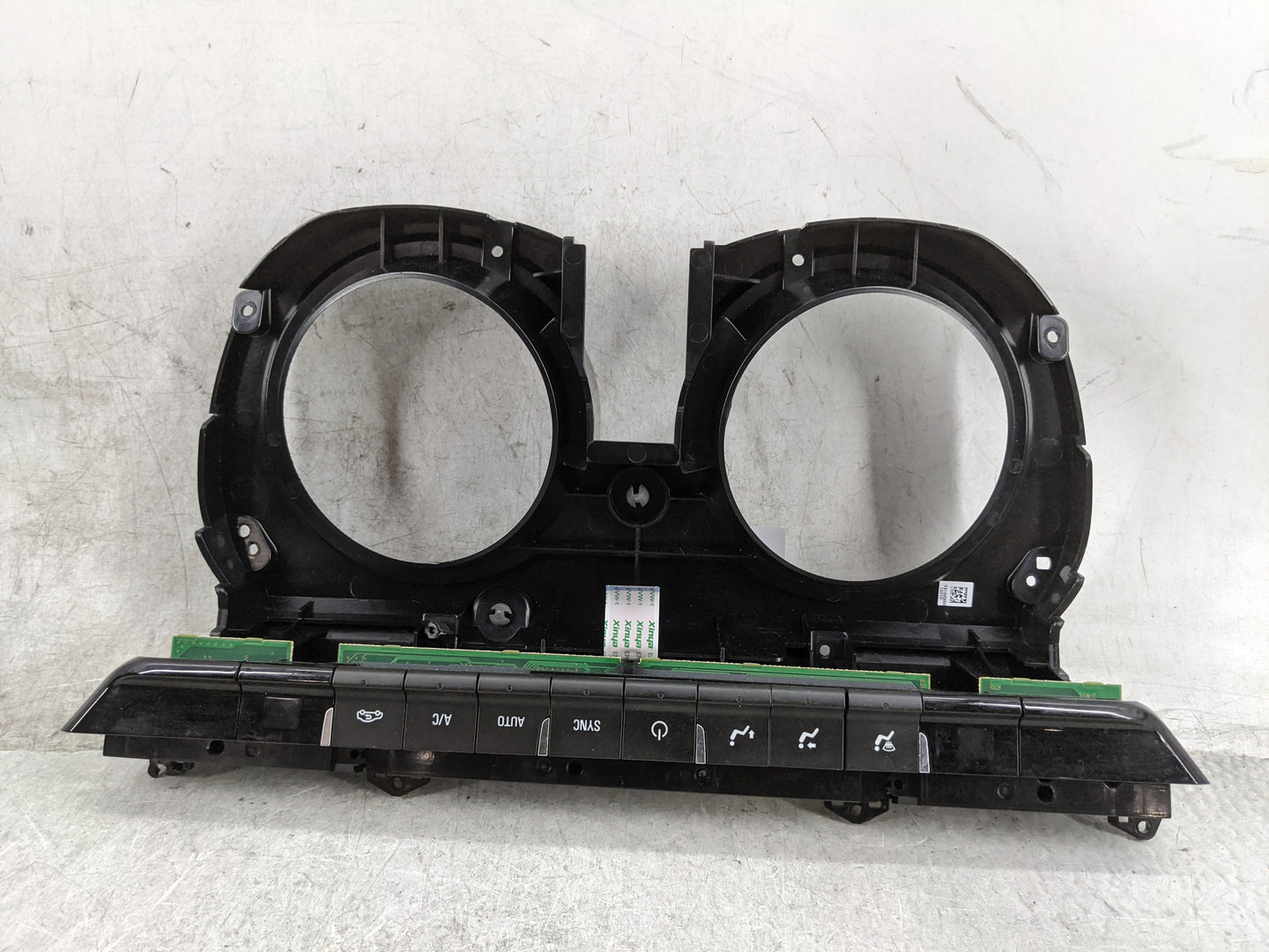 2019-2022 Chevrolet Blazer Climate Control Module Temperature AC/Heater Replacement P/N:84563762 7370200000X Fits OEM Used A