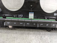 2019-2022 Chevrolet Blazer Climate Control Module Temperature AC/Heater Replacement P/N:84563762 7370200000X Fits OEM Used A