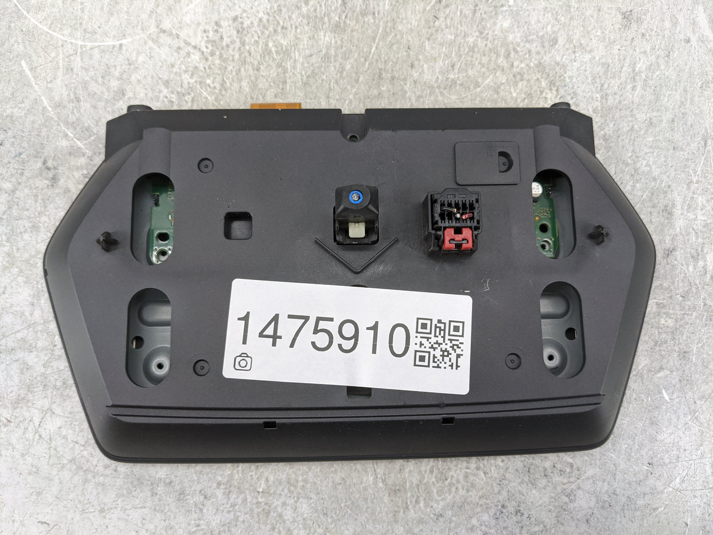 2020 Chevrolet Blazer Information Display Screen 1475910 - Oemusedautoparts1.com