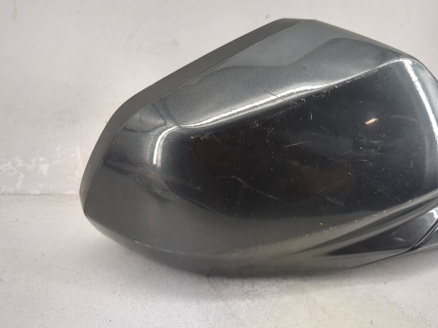 2019-2022 Chevrolet Blazer Passenger Side View Mirror - Right Door Mirror OEM Used - Oemusedautoparts1.com