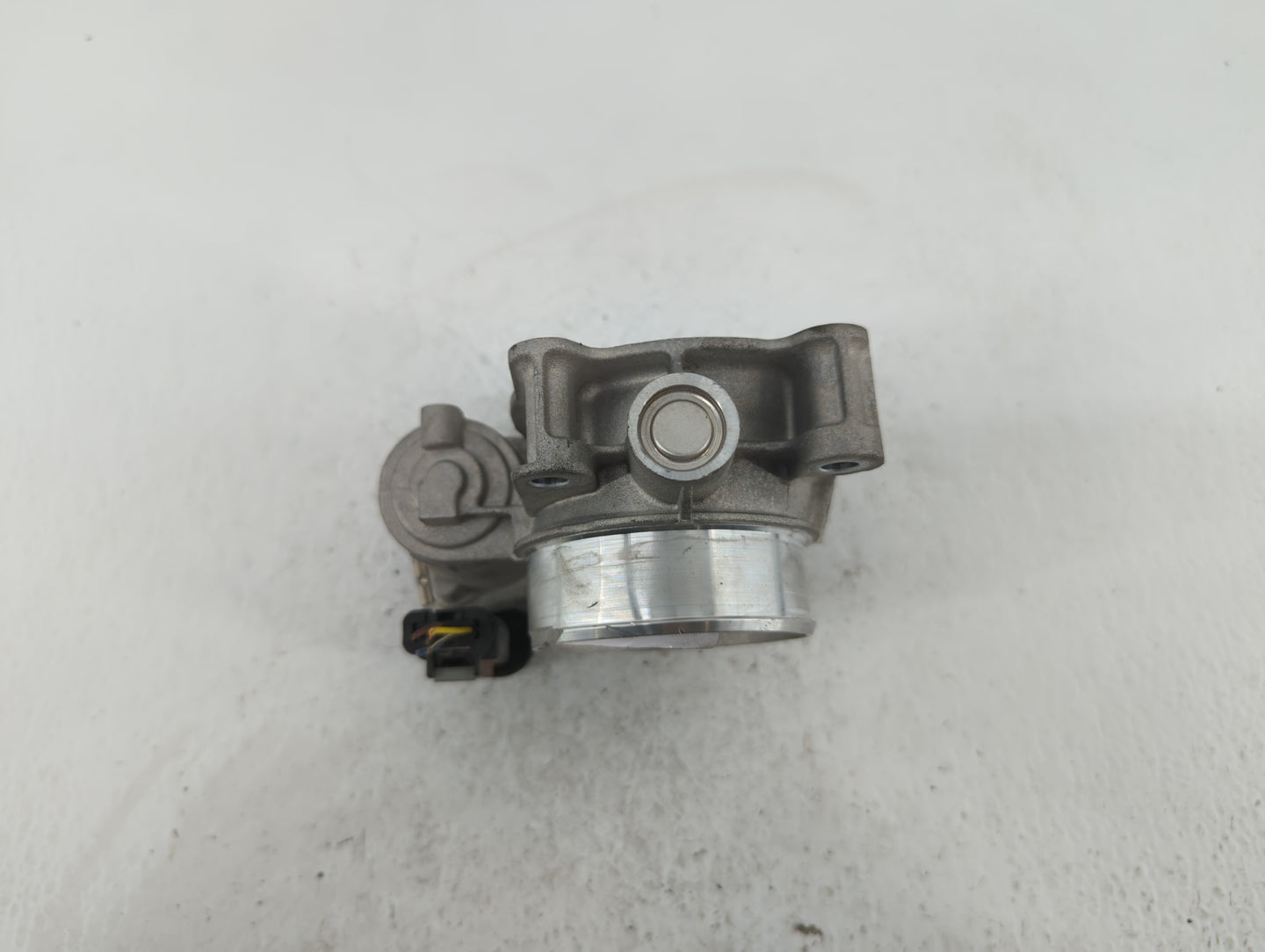 2020 Chevrolet Blazer Throttle Body P/N:12670839AA 12627217DA Fits Fits 2016 2017 2018 2019 OEM Used Auto Parts - Oemusedaut