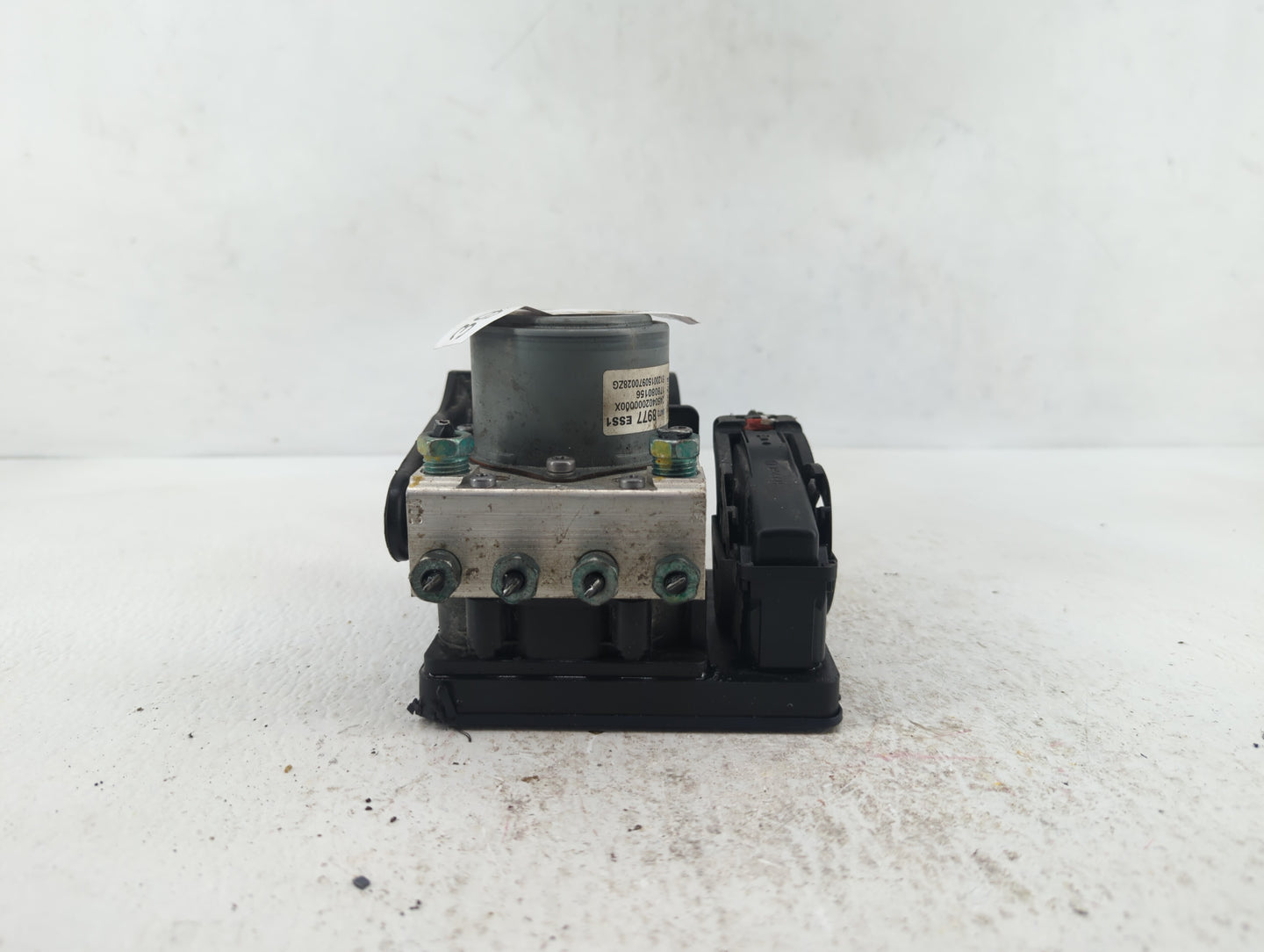 2019-2022 Chevrolet Blazer ABS Pump Control Module Replacement P/N:84738977 84503307 Fits Fits 2019 2020 2021 2022 OEM Used 