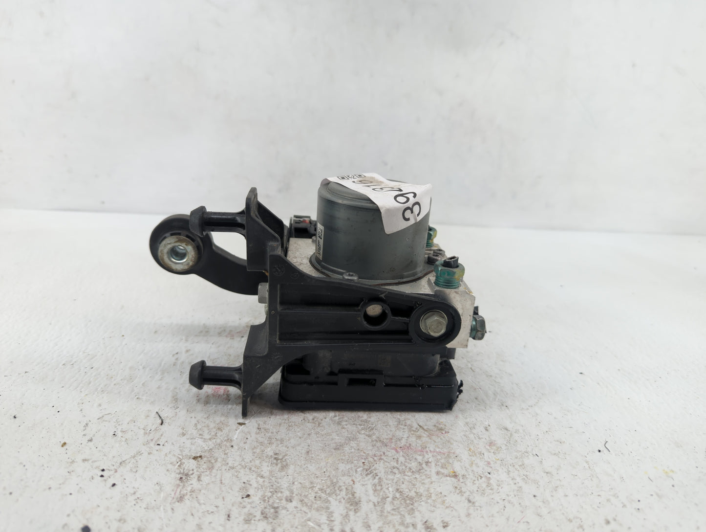 2019-2022 Chevrolet Blazer ABS Pump Control Module Replacement P/N:84738977 84503307 Fits Fits 2019 2020 2021 2022 OEM Used 