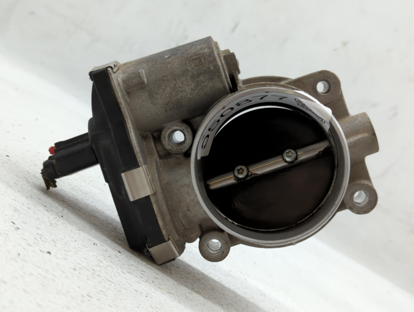 2020-2022 Chevrolet Blazer Throttle Body P/N:12676296AA Fits Fits 2016 2017 2018 2019 2020 2021 2022 OEM Used Auto Parts - O