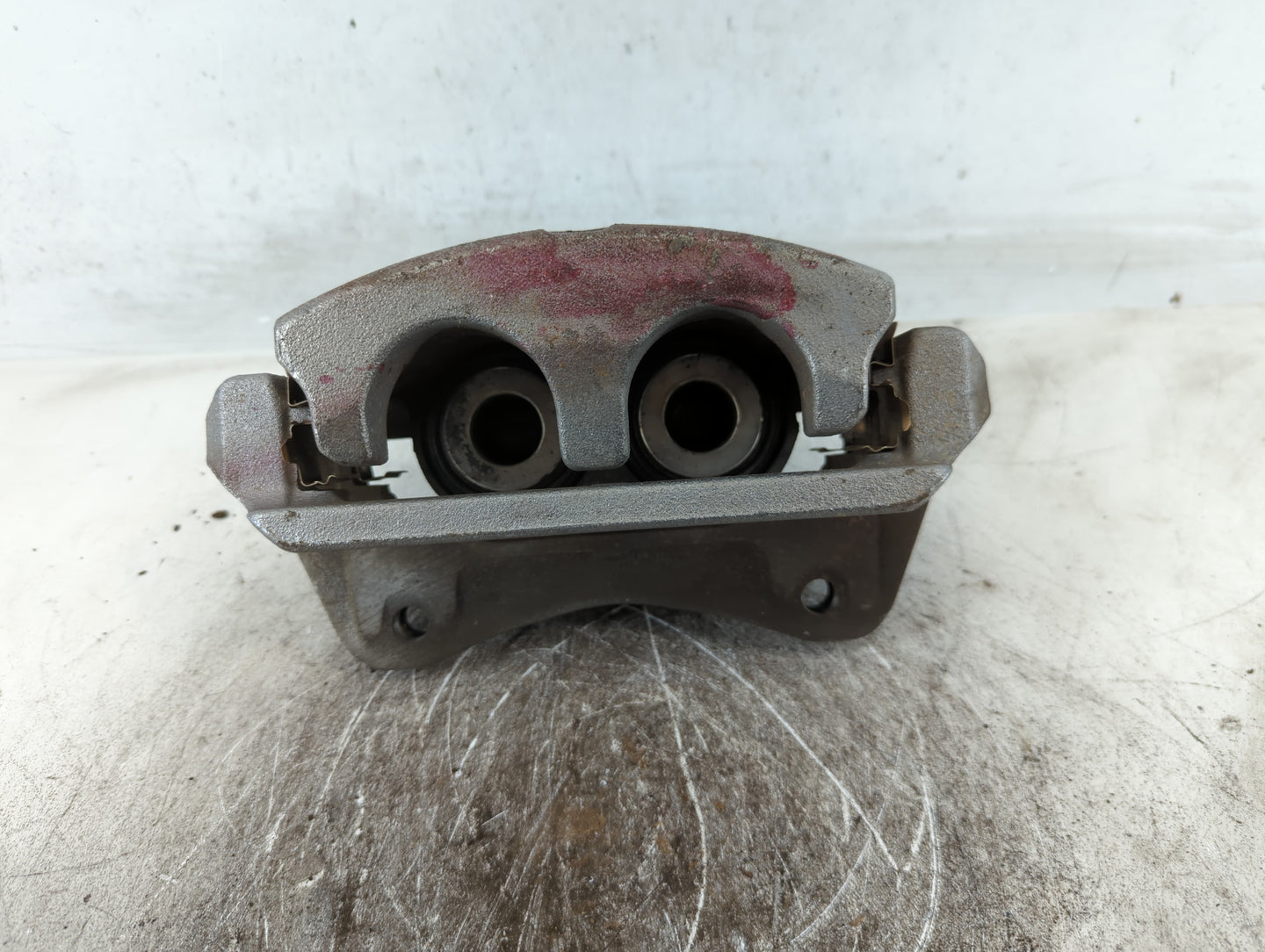 2019-2020 Chevrolet Blazer Front Driver Left Brake Caliper - Oemusedautoparts1.com