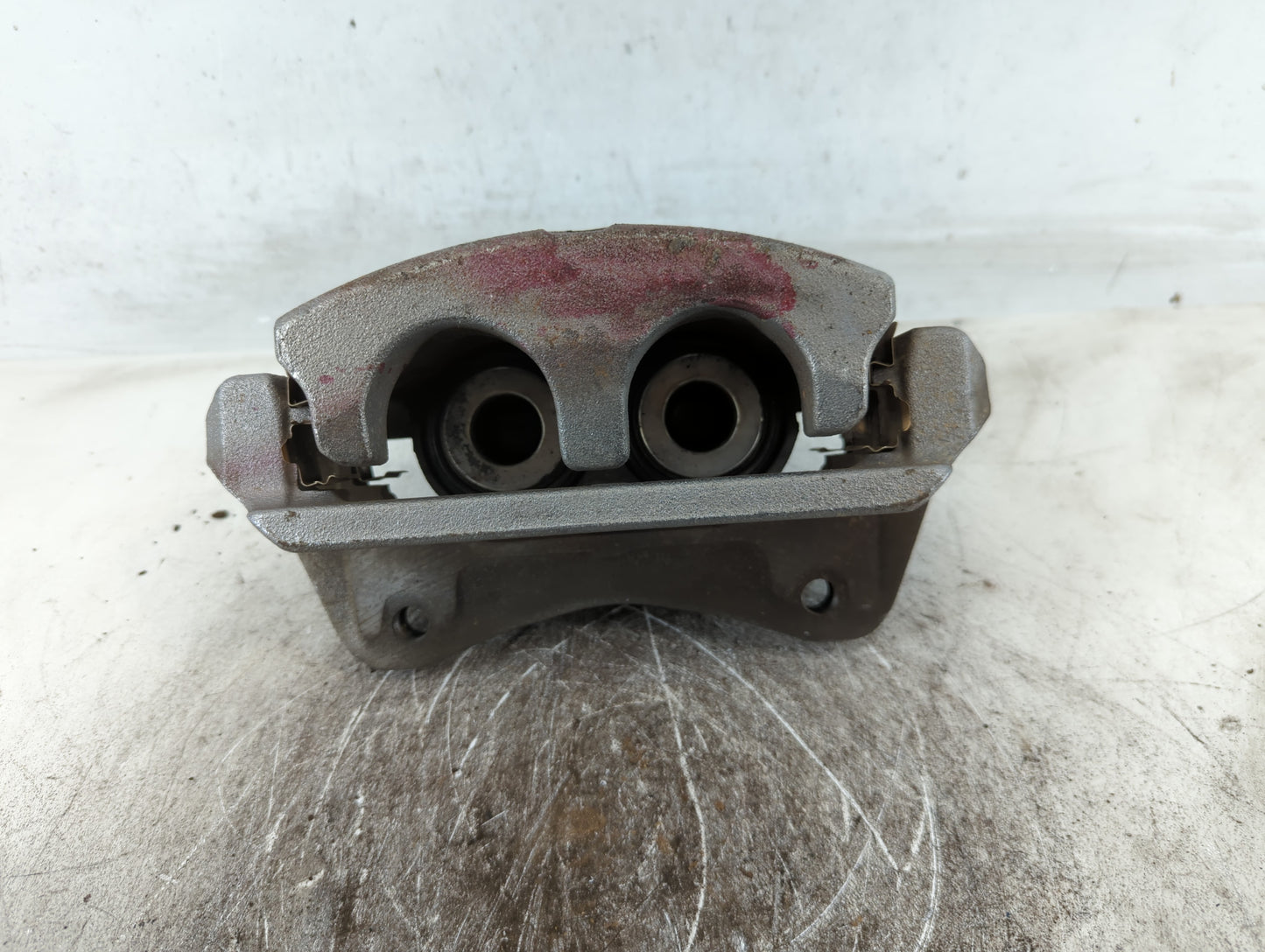 2019-2020 Chevrolet Blazer Front Driver Left Brake Caliper - Oemusedautoparts1.com