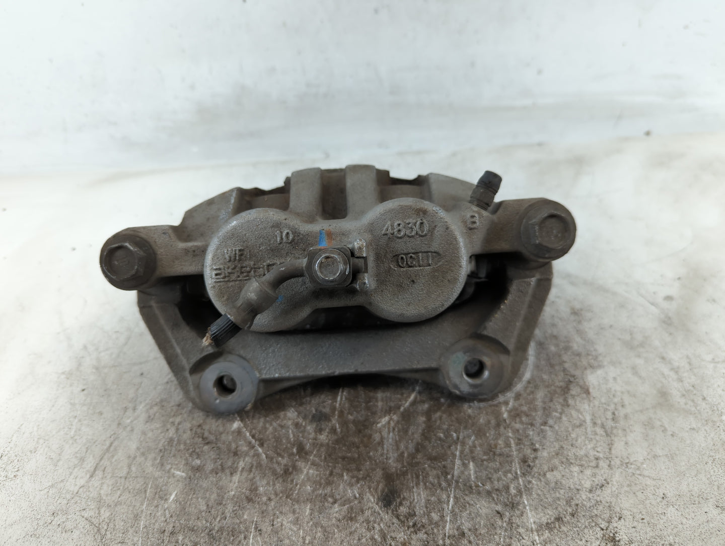 2019-2020 Chevrolet Blazer Front Driver Left Brake Caliper - Oemusedautoparts1.com