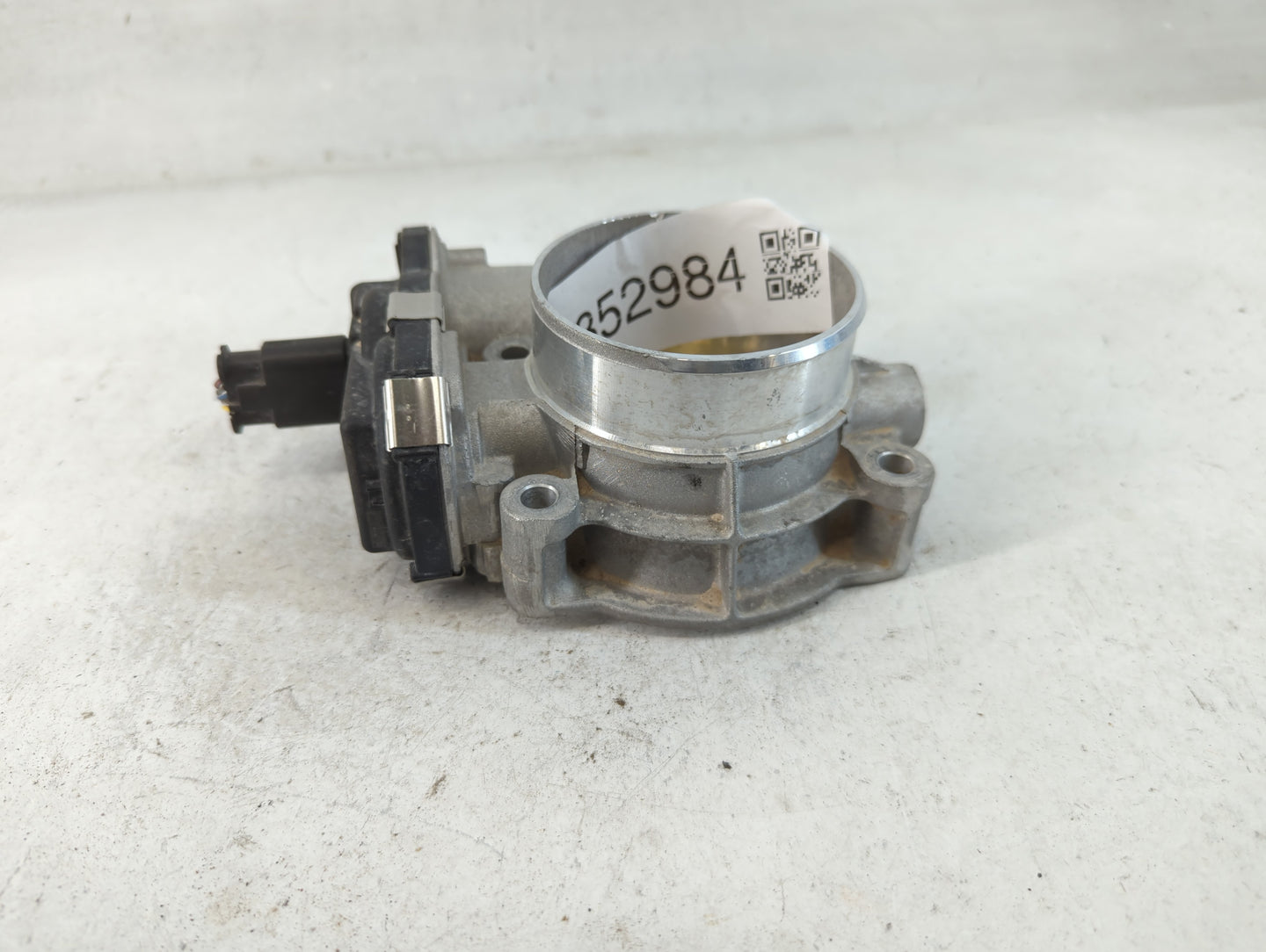 2020-2022 Chevrolet Blazer Throttle Body P/N:12676296AA Fits Fits 2016 2017 2018 2019 2020 2021 2022 OEM Used Auto Parts - O