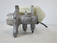 2016-2020 Chevrolet Camaro Brake Master Cylinder 1105136 - Oemusedautoparts1.com