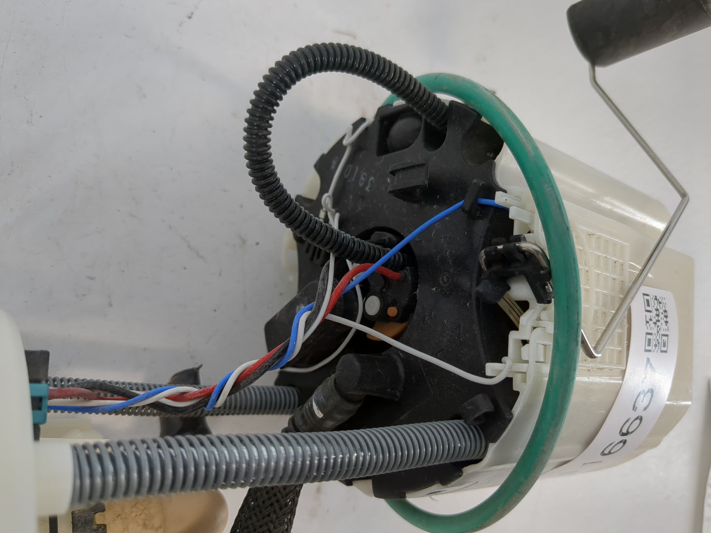 2016-2020 Chevrolet Camaro Electrical Gas Fuel Pump Assembly - Oemusedautoparts1.com