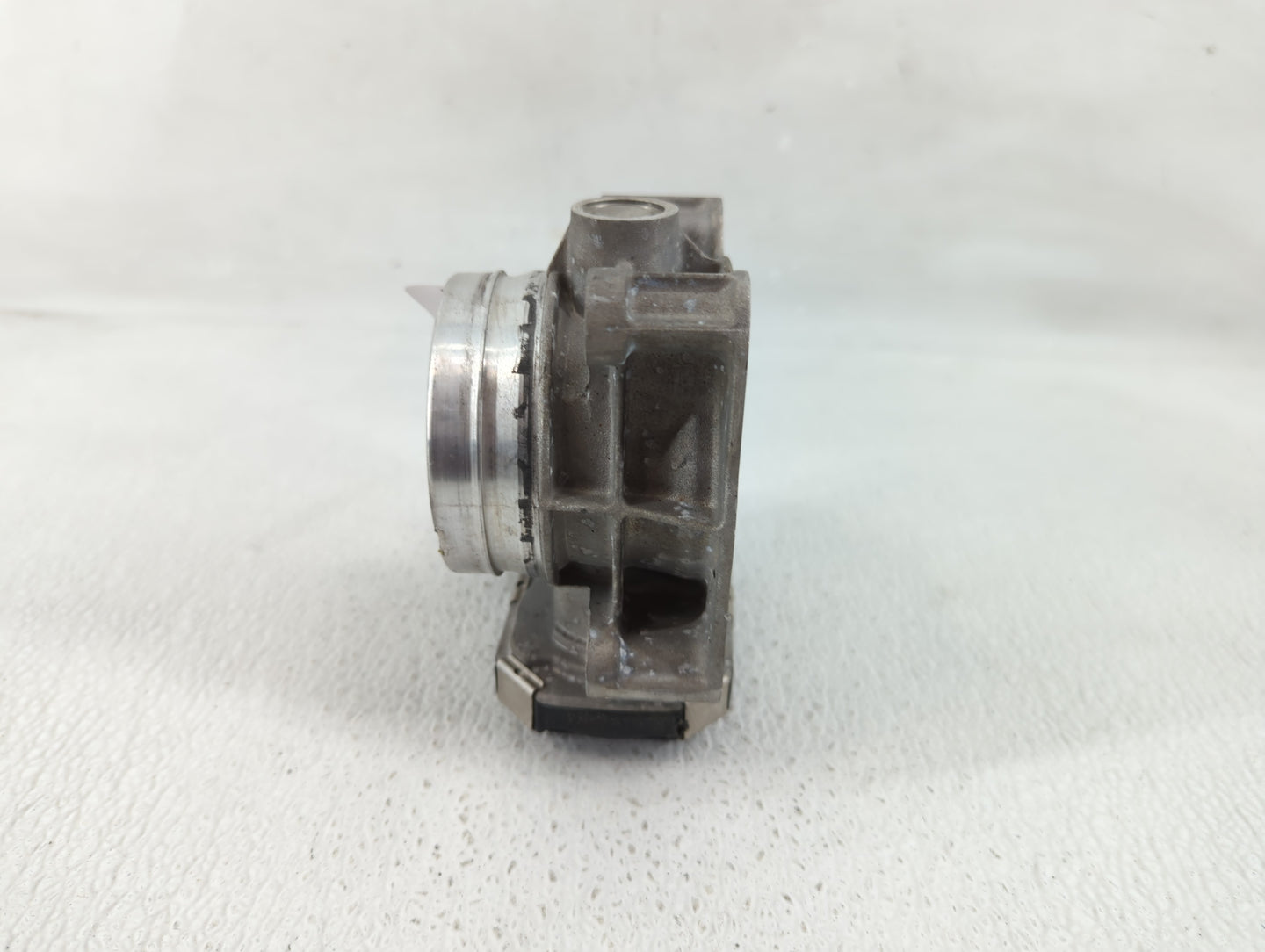 2016-2021 Chevrolet Camaro Throttle Body P/N:12681472AA Fits Fits 2013 2014 2015 2016 2017 2018 2019 2020 2021 OEM Used Auto