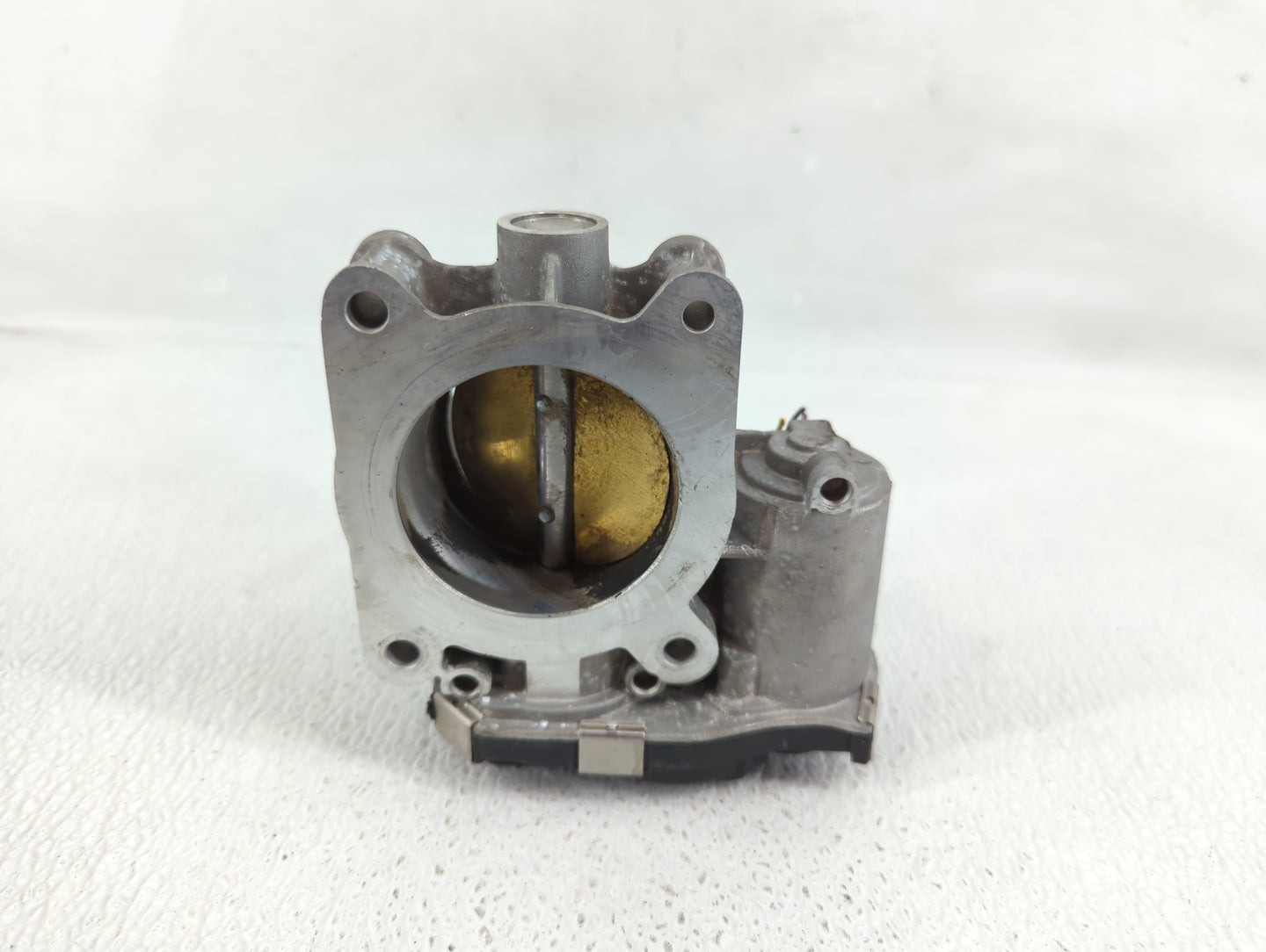 2016-2021 Chevrolet Camaro Throttle Body P/N:12681472AA Fits Fits 2013 2014 2015 2016 2017 2018 2019 2020 2021 OEM Used Auto