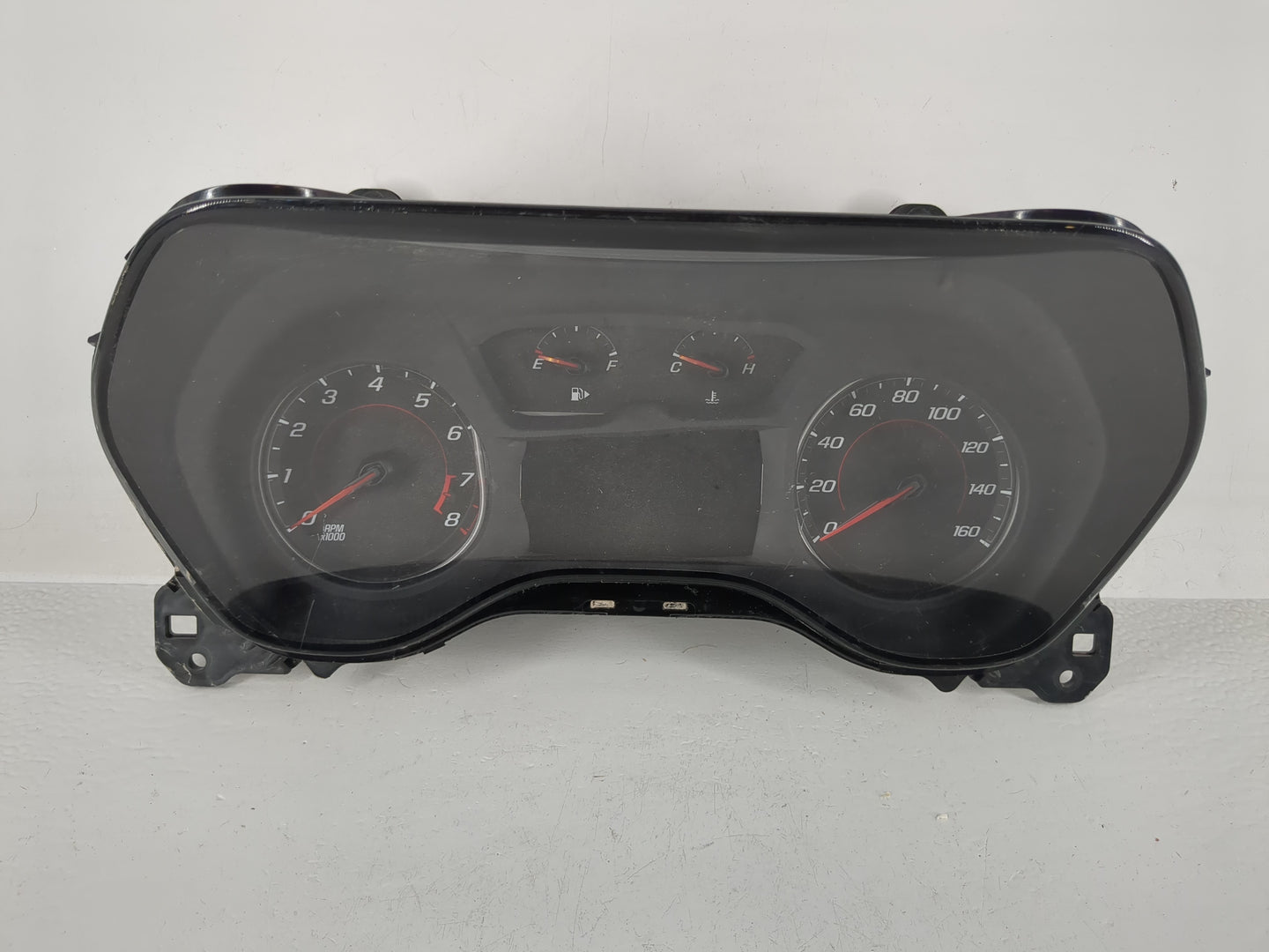 2019-2020 Chevrolet Camaro Instrument Cluster Speedometer Gauges P/N:84665139 Fits Fits 2019 2020 OEM Used Auto Parts - Oemu