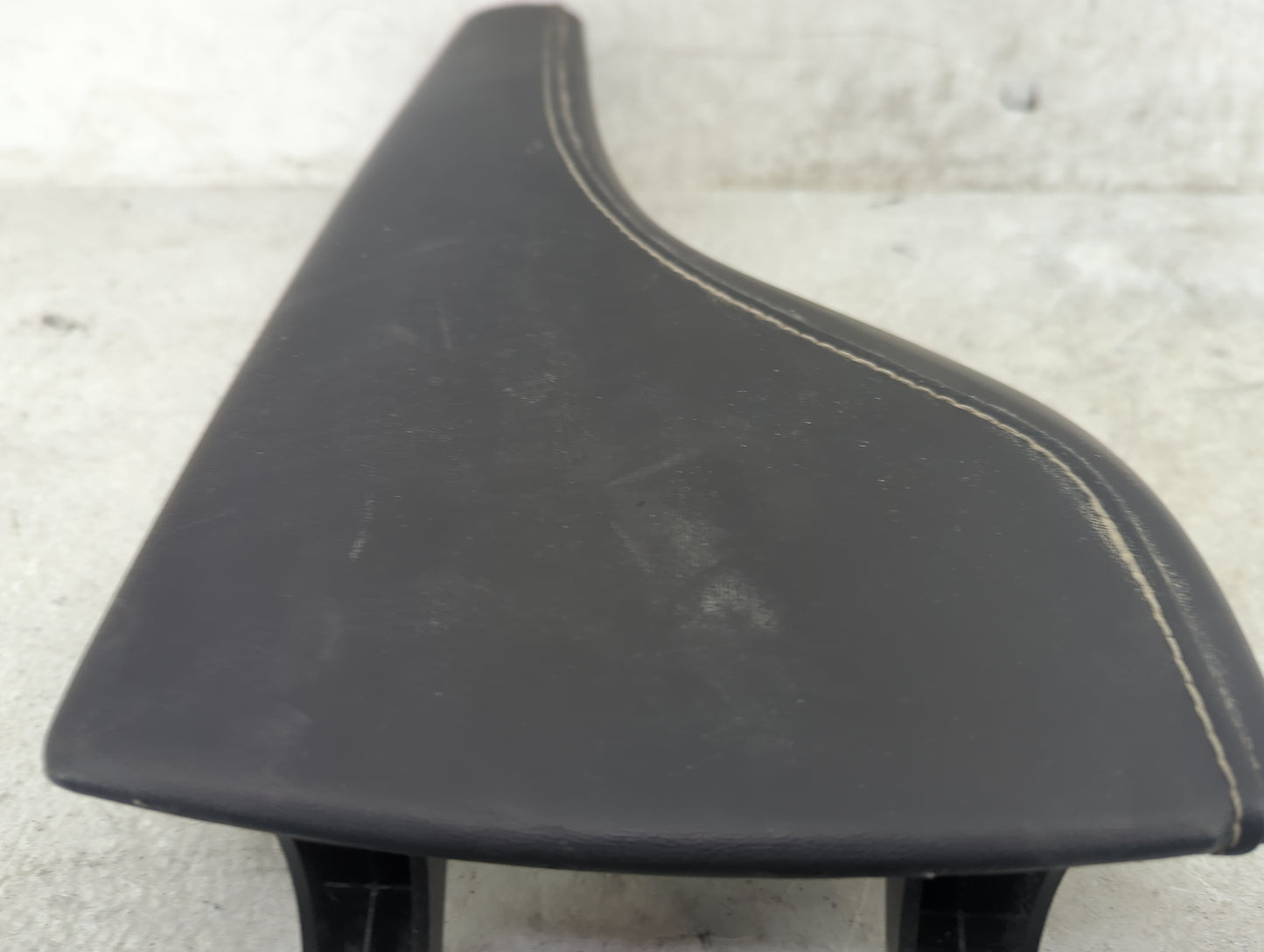 2020 Chevrolet Camaro Center Floor Console Fits OEM Used Auto Parts - Oemusedautoparts1.com