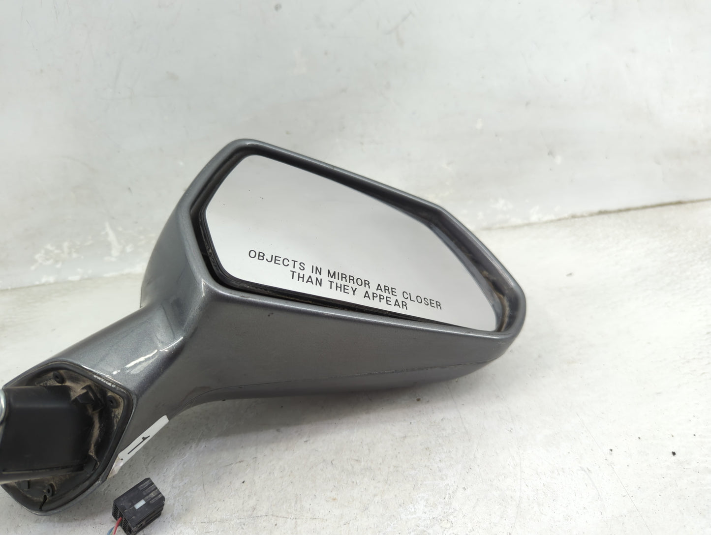 2020-2021 Chevrolet Camaro Passenger Side View Mirror - Right Door Mirror OEM Used - Oemusedautoparts1.com