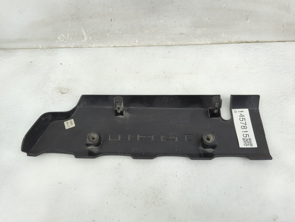 2020 Chevrolet Camaro Engine Cover 1457815 - Oemusedautoparts1.com