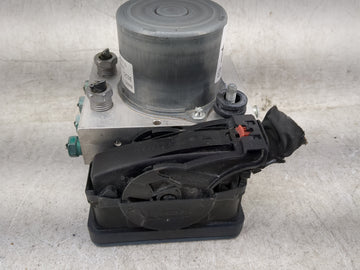 2019-2021 Chevrolet Camaro Abs Pump Control Module 1461200 - Oemusedautoparts1.com