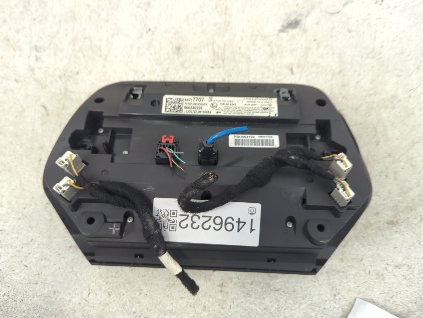 2020 Chevrolet Camaro Radio Control Panel - Oemusedautoparts1.com