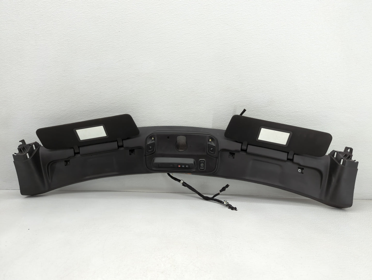 2016-2021 Chevrolet Camaro Sun Visor Shade Replacement Passenger Right Mirror Fits Fits 2016 2017 2018 2019 2020 2021 OEM Us