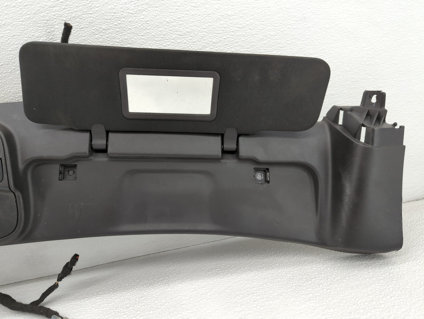 2016-2021 Chevrolet Camaro Sun Visor Shade Replacement Passenger Right Mirror Fits Fits 2016 2017 2018 2019 2020 2021 OEM Us