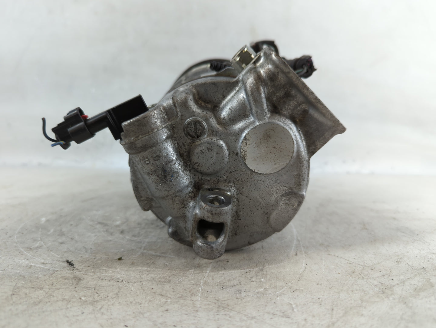 2018-2021 Chevrolet Camaro Air Conditioning A/c Ac Compressor Oem - Oemusedautoparts1.com