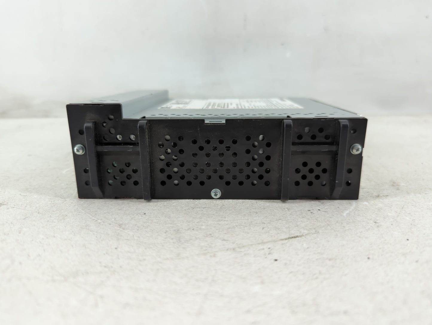 2020 Chevrolet Colorado Radio AM FM Cd Player Receiver Replacement P/N:84785821 Fits Fits 2021 2022 OEM Used Auto Parts - Oe