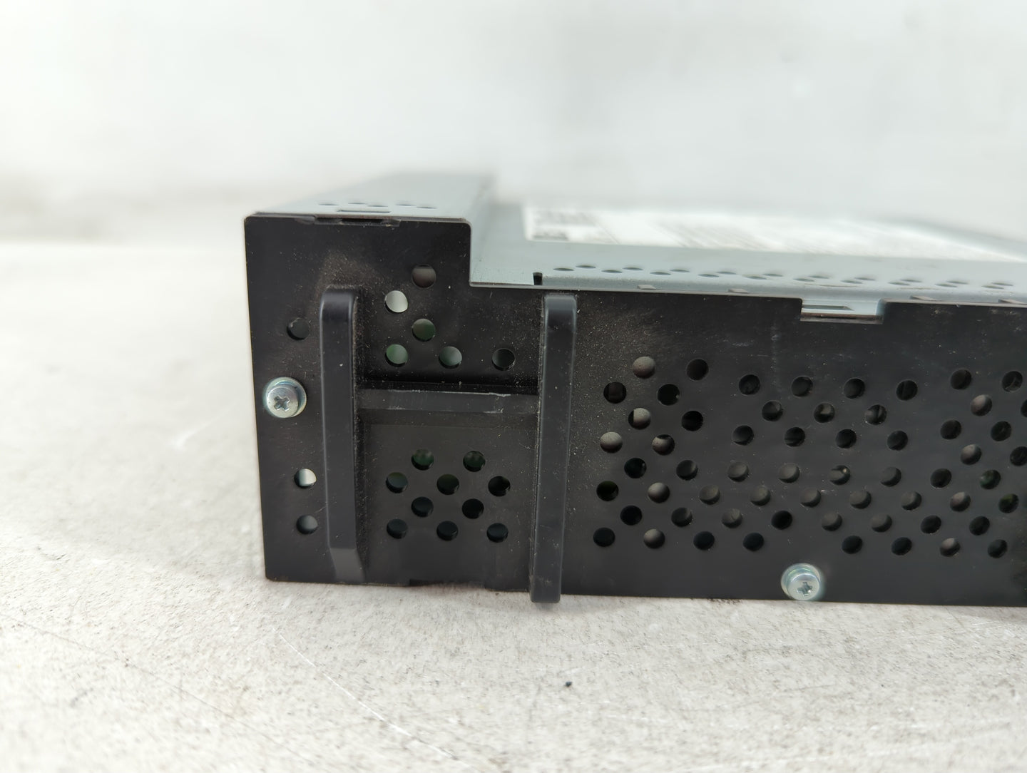 2020 Chevrolet Colorado Radio AM FM Cd Player Receiver Replacement P/N:84785821 Fits Fits 2021 2022 OEM Used Auto Parts - Oe