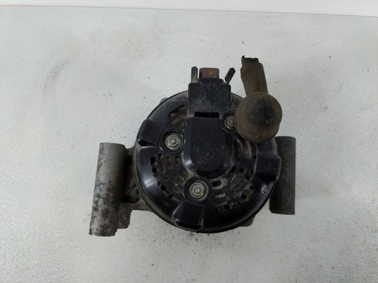 2015-2022 Chevrolet Colorado Alternator Replacement Generator Charging Assembly Engine OEM P/N:13520817 Fits OEM Used Auto Parts