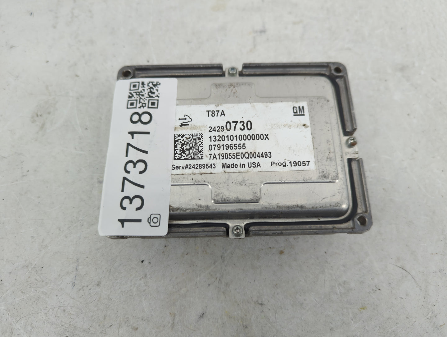 2020-2022 Chevrolet Colorado PCM Engine Control Computer ECU ECM PCU OEM P/N:24290730 Fits Fits 2020 2021 2022 OEM Used Auto