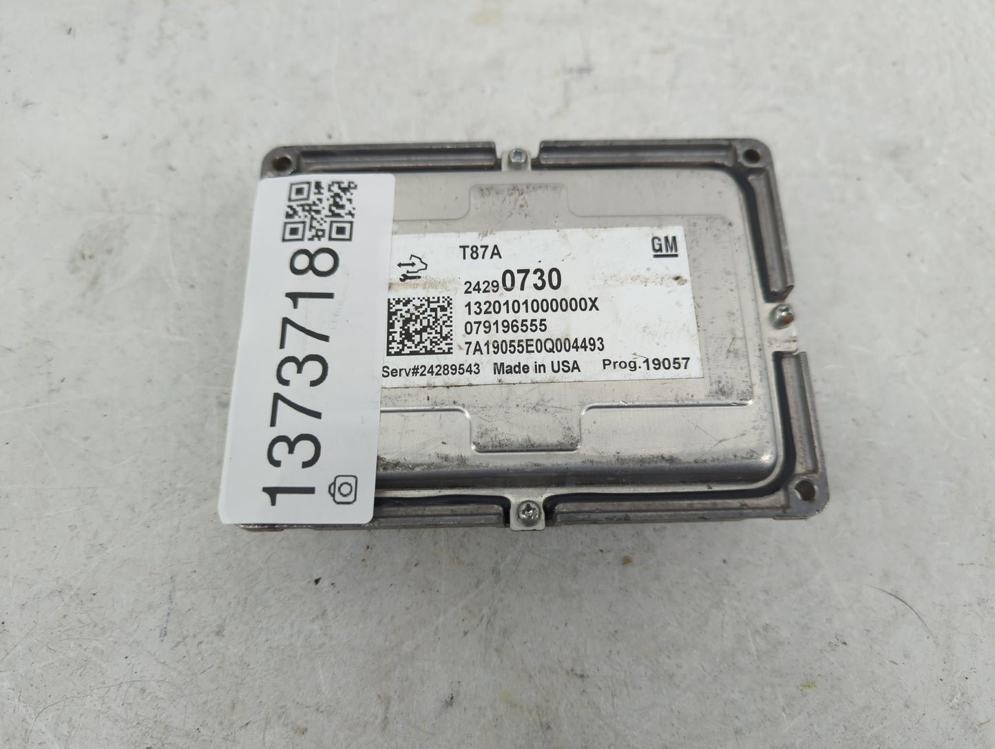 2020-2022 Chevrolet Colorado PCM Engine Control Computer ECU ECM PCU OEM P/N:24290730 Fits Fits 2020 2021 2022 OEM Used Auto