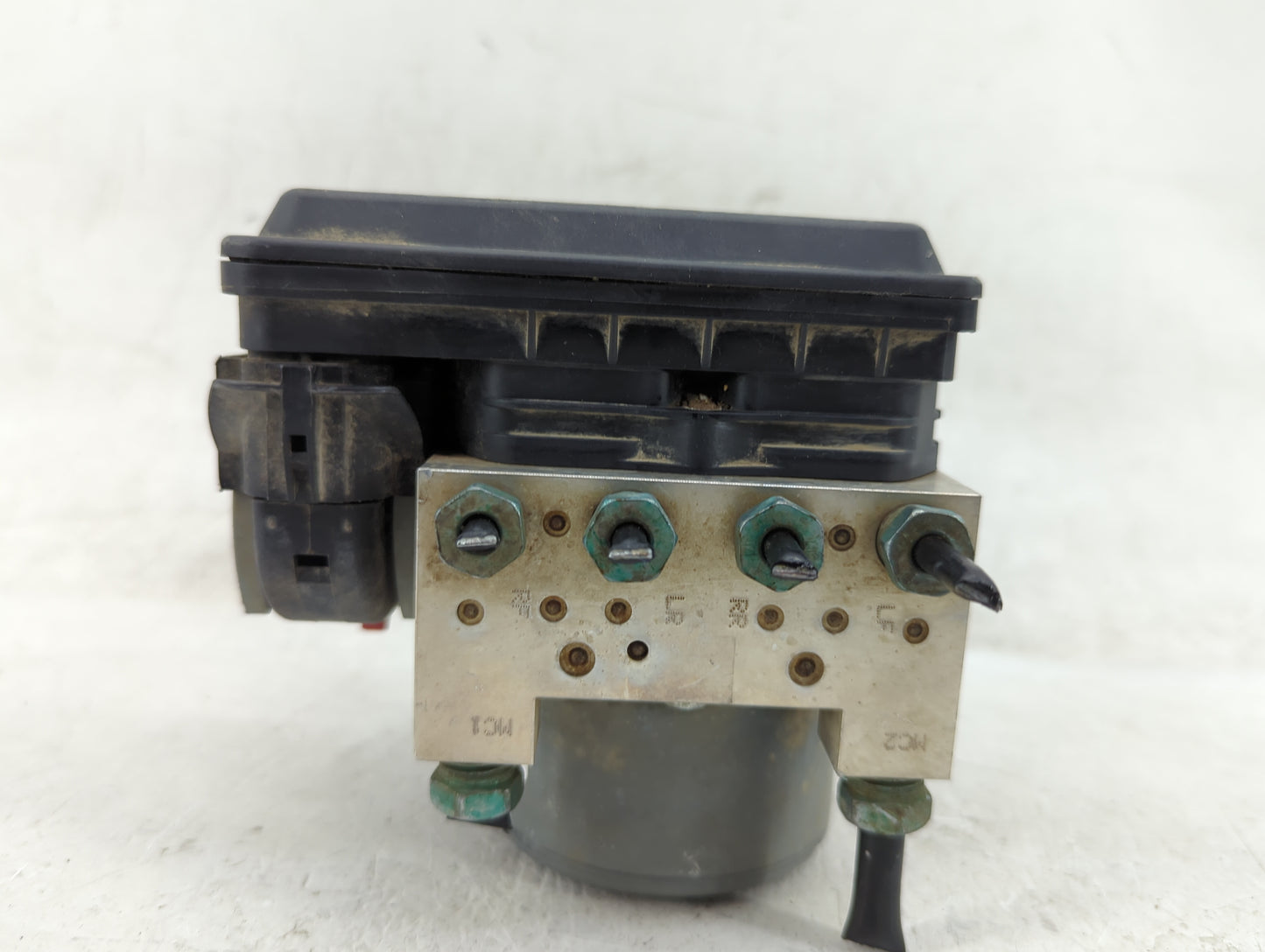 2017-2022 Chevrolet Colorado ABS Pump Control Module Replacement P/N:84317286 Fits Fits 2017 2018 2019 2020 2021 2022 OEM Us