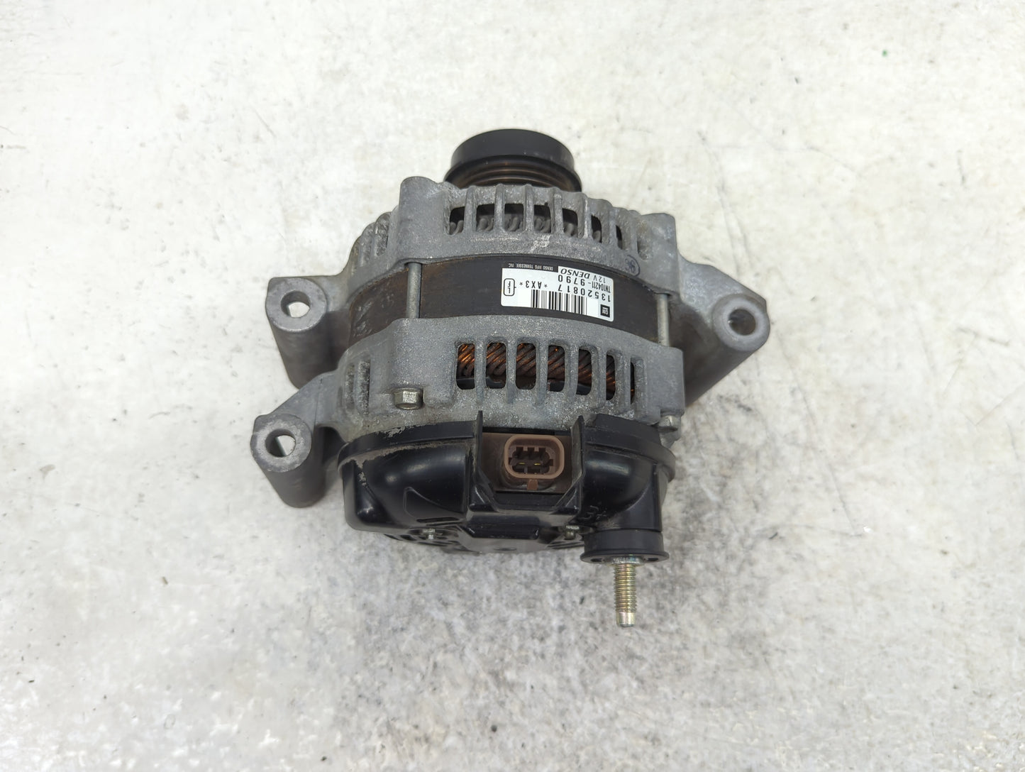 2015-2022 Chevrolet Colorado Alternator Replacement Generator Charging Assembly Engine OEM P/N:13520817 Fits OEM Used Auto P