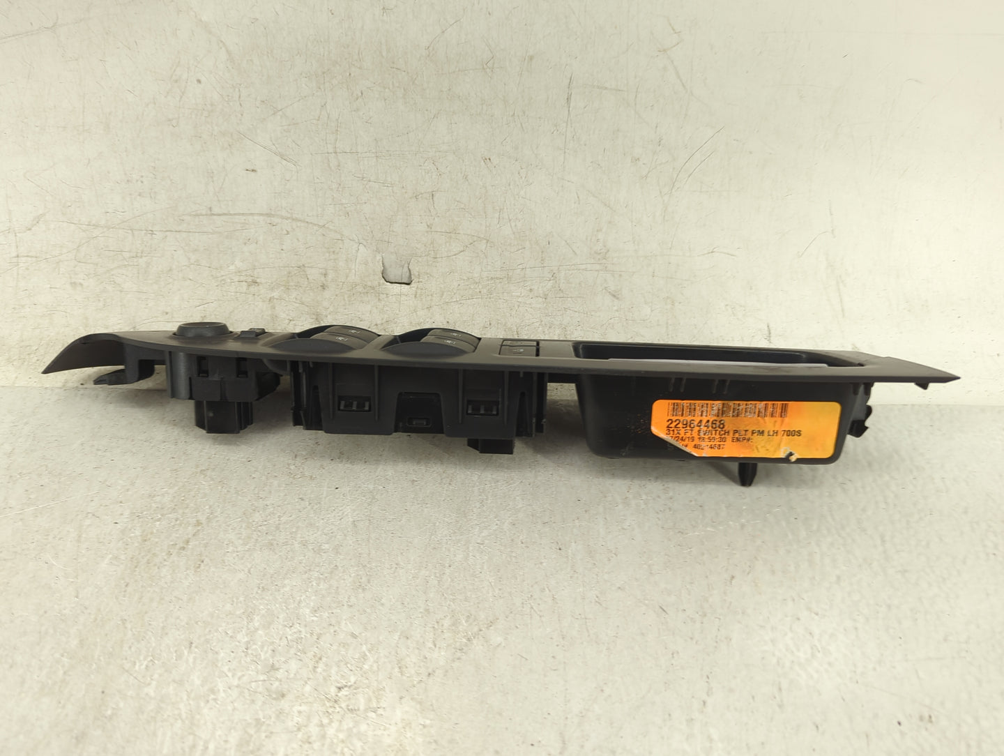2015-2022 Chevrolet Colorado Master Power Window Switch Replacement Driver Side Left P/N:22964468 Fits OEM Used Auto Parts -