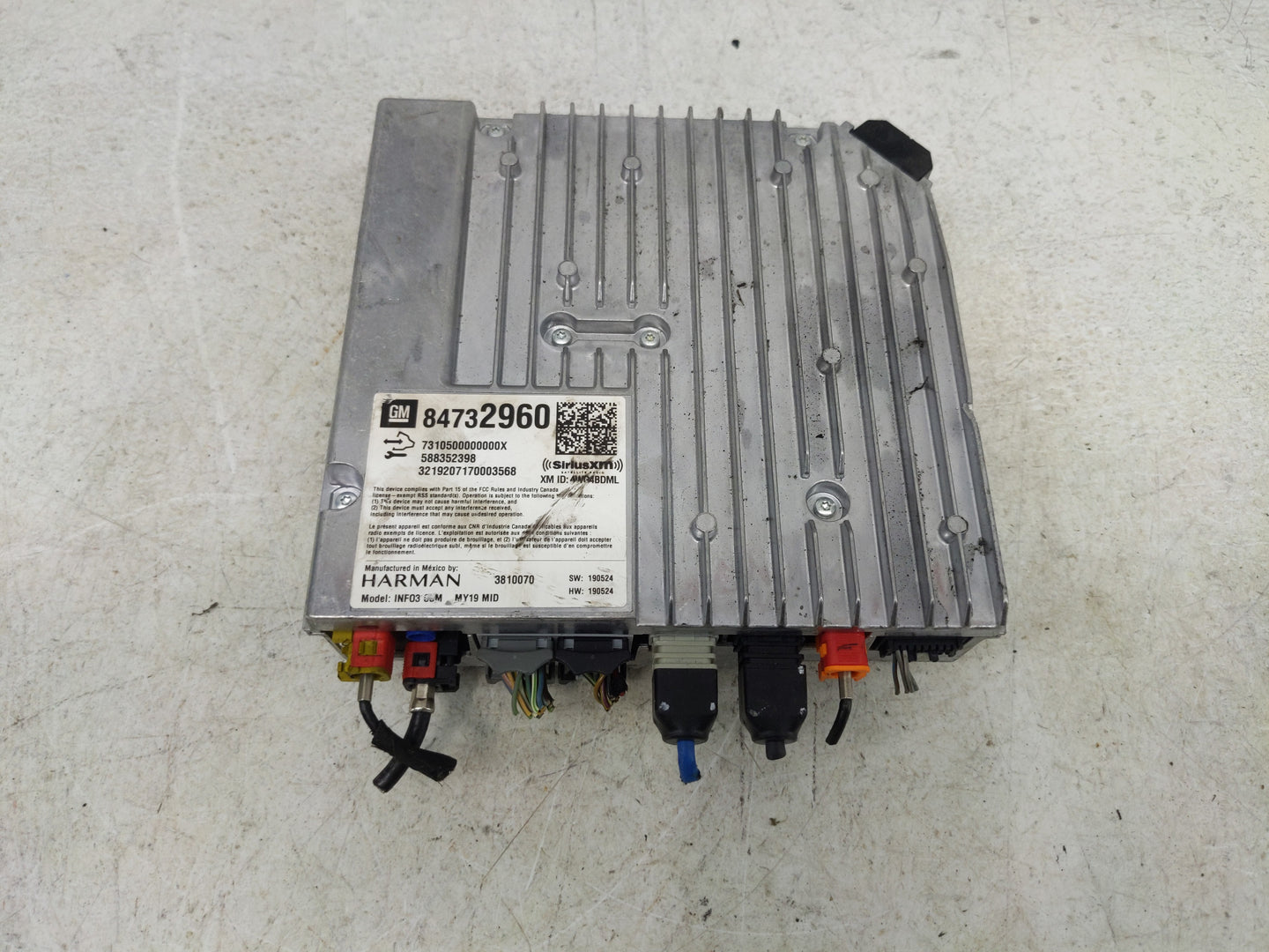 2020 Chevrolet Colorado PCM Engine Control Computer ECU ECM PCU OEM P/N:588352398 84732960 Fits OEM Used Auto Parts - Oemuse
