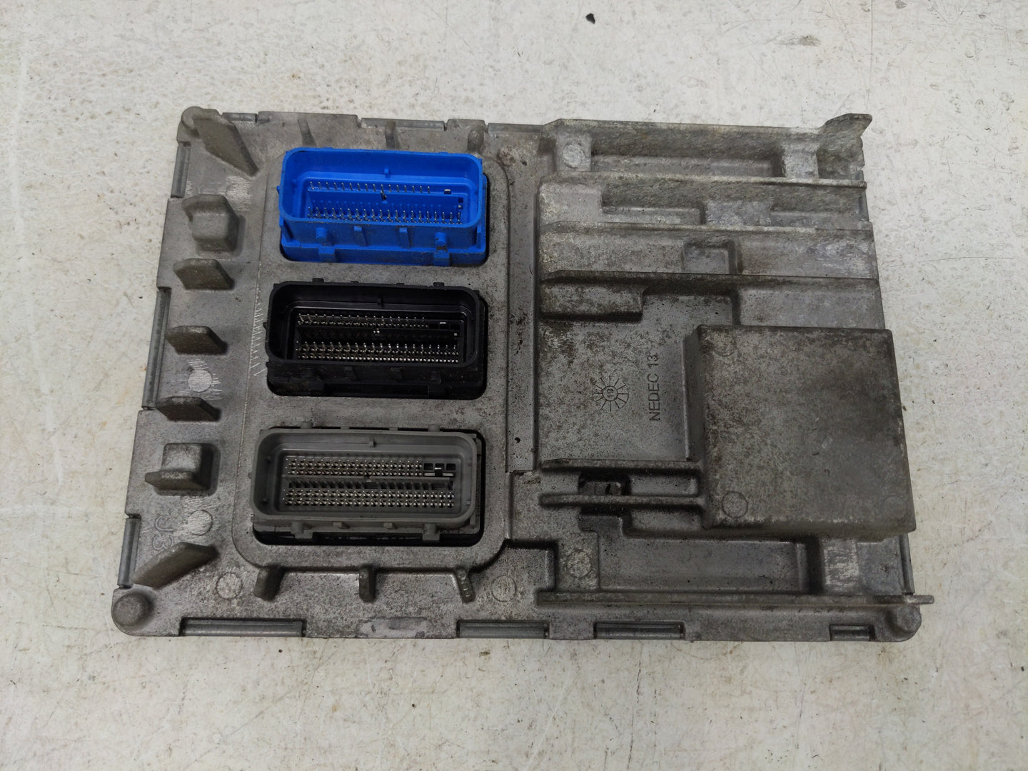 2017-2022 Chevrolet Colorado PCM Engine Control Computer ECU ECM PCU OEM P/N:039045703 12701568 Fits OEM Used Auto Parts - O