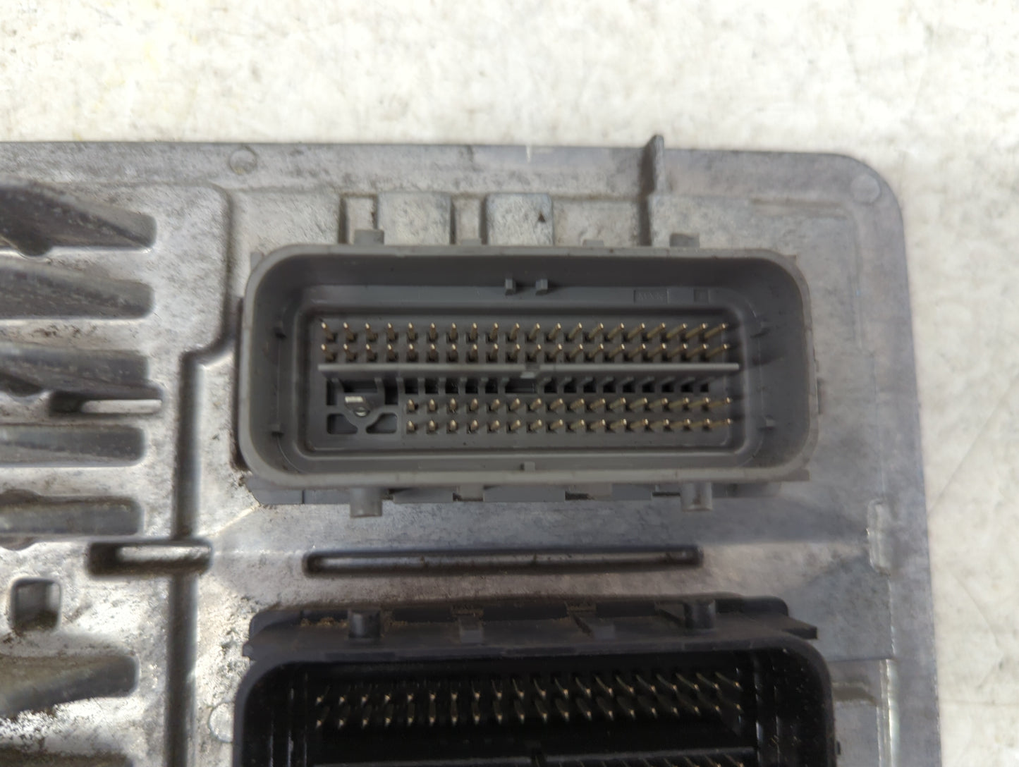 2017-2022 Chevrolet Colorado PCM Engine Control Computer ECU ECM PCU OEM P/N:12692038 12700116 Fits OEM Used Auto Parts - Oe