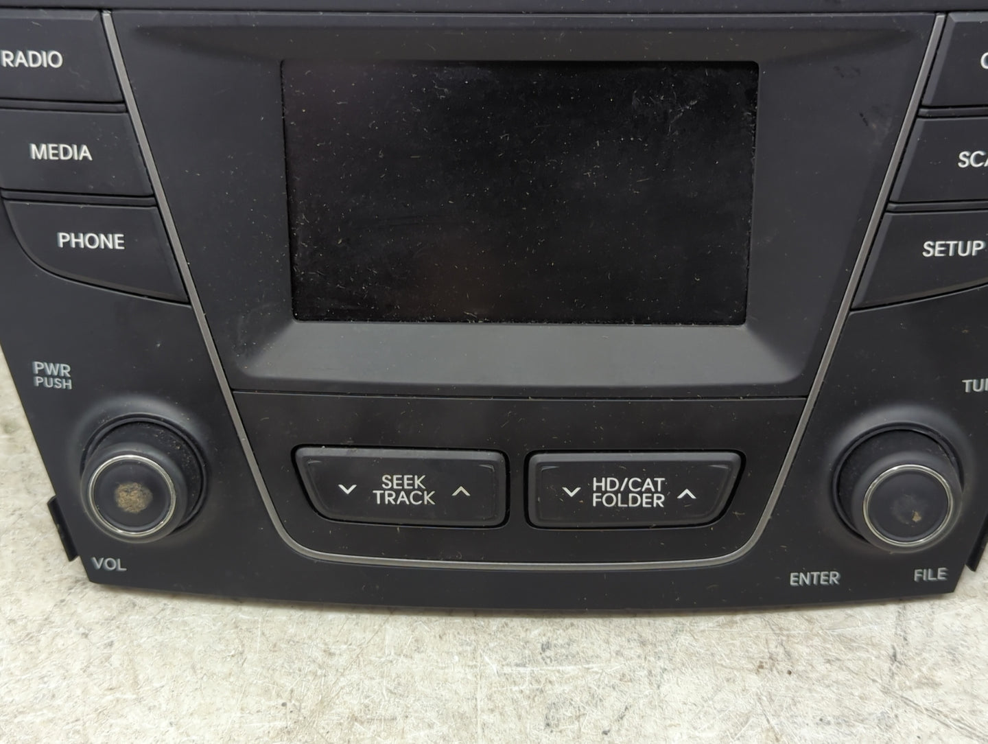 2020 Chevrolet Colorado Radio AM FM Cd Player Receiver Replacement P/N:96180-4Z1014X Fits Fits 2021 2022 OEM Used Auto Parts