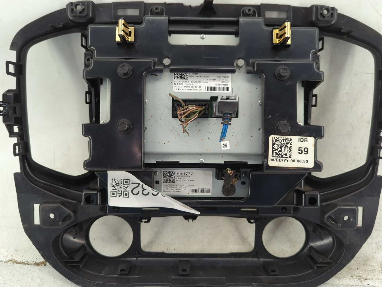 2020 Chevrolet Colorado Information Display Screen - Oemusedautoparts1.com