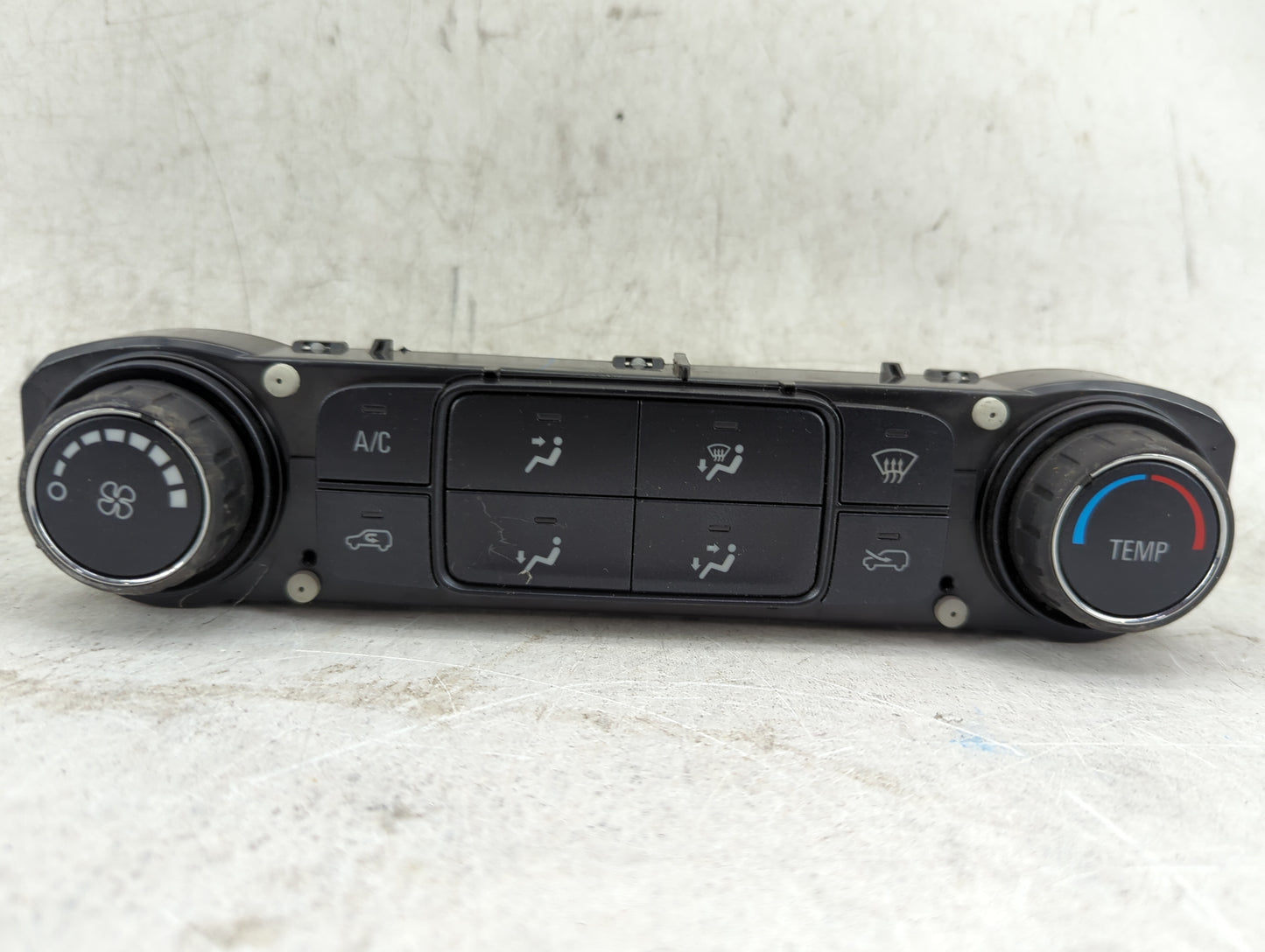 2015-2022 Chevrolet Colorado Climate Control Module Temperature AC/Heater Replacement P/N:815372982 Fits OEM Used Auto Parts