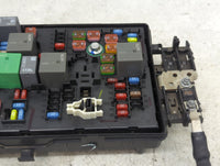 2020-2022 Chevrolet Colorado Fusebox Fuse Box Panel Relay Module P/N:84287538 13374072, 13378071 Fits Fits 2020 2021 2022 OE