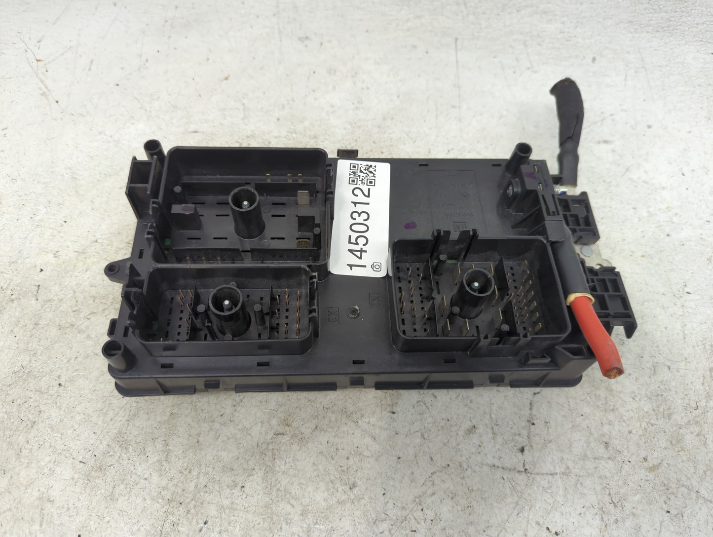 2020-2022 Chevrolet Colorado Fusebox Fuse Box Panel Relay Module P/N:84287538 13374072, 13378071 Fits Fits 2020 2021 2022 OE