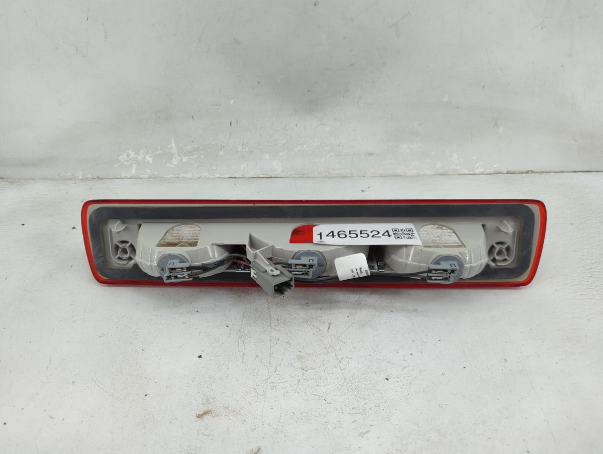 2020 Chevrolet Colorado High Mounted Stop Third Brake Light Lamp - Oemusedautoparts1.com