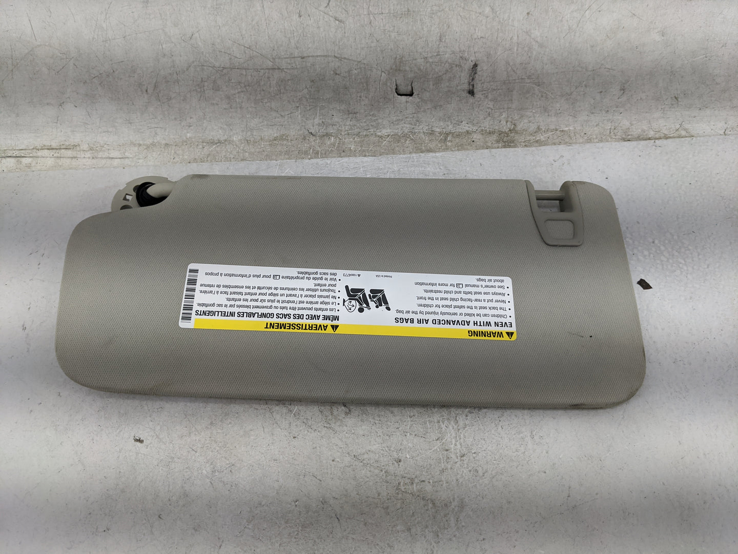 2017-2022 Chevrolet Colorado Sun Visor Shade Replacement Passenger Right Mirror Fits Fits 2017 2018 2019 2020 2021 2022 OEM 