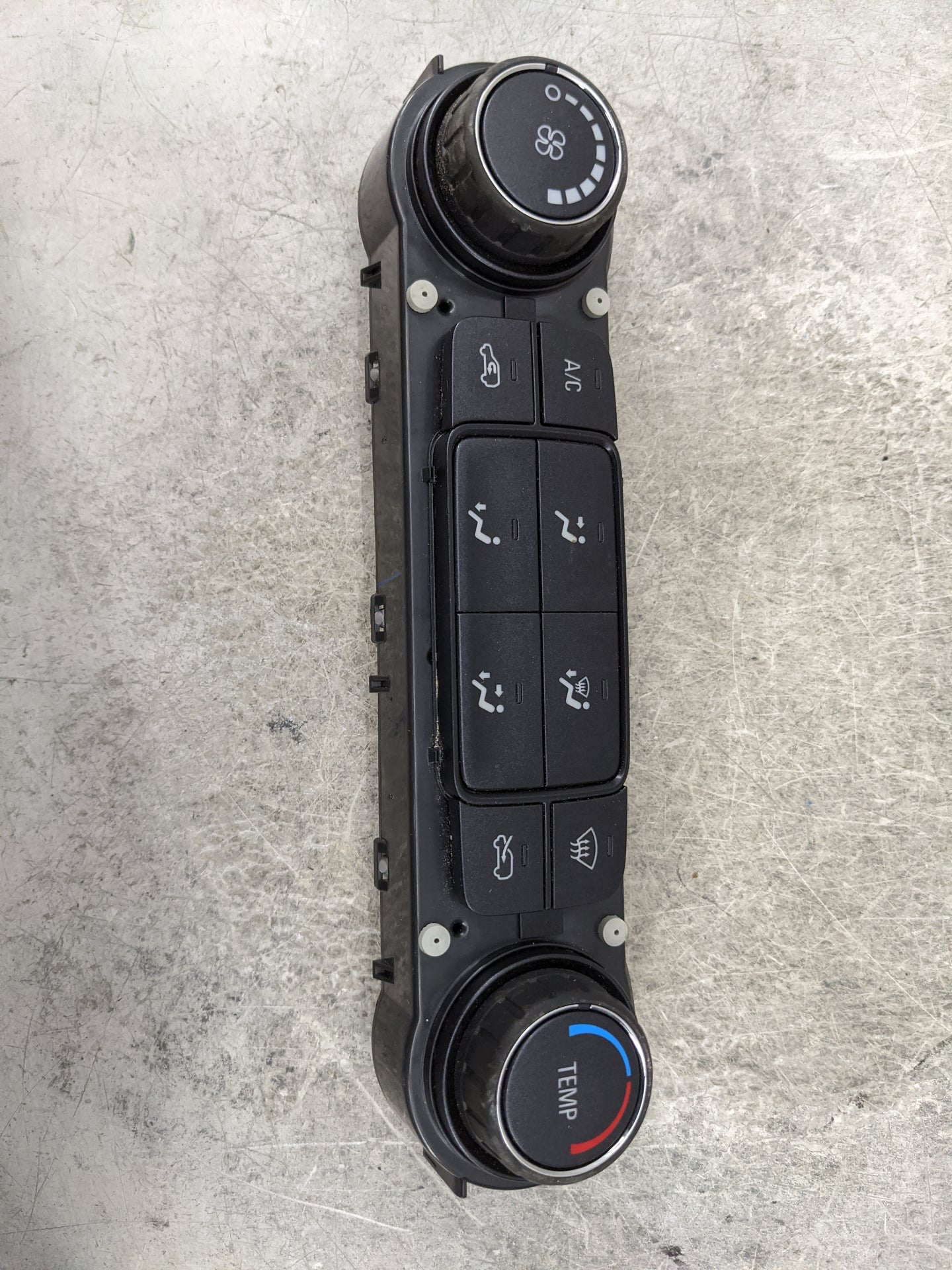 2015-2022 Chevrolet Colorado Climate Control Module Temperature AC/Heater Replacement P/N:84199202 737020000000000x Fits OEM