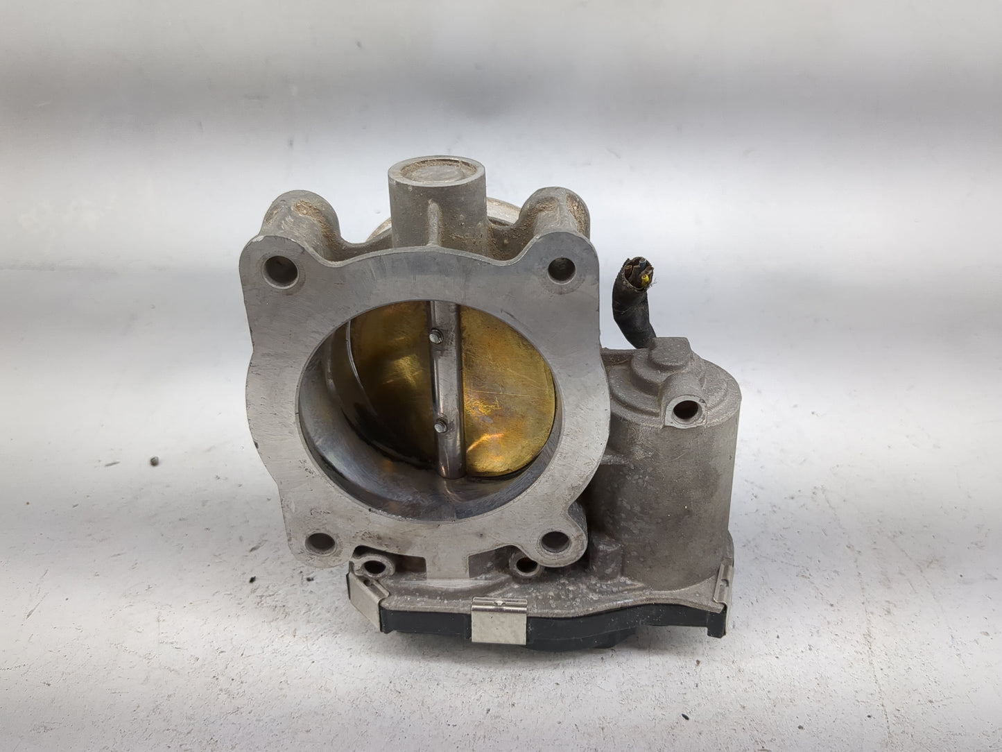 2016-2022 Chevrolet Colorado Throttle Body P/N:12670839AA Fits Fits 2016 2017 2018 2019 2020 2021 2022 OEM Used Auto Parts -